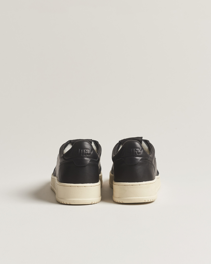 Men | Autry Medalist Low Sneaker Black | Autry | Medalist Low Sneaker Black