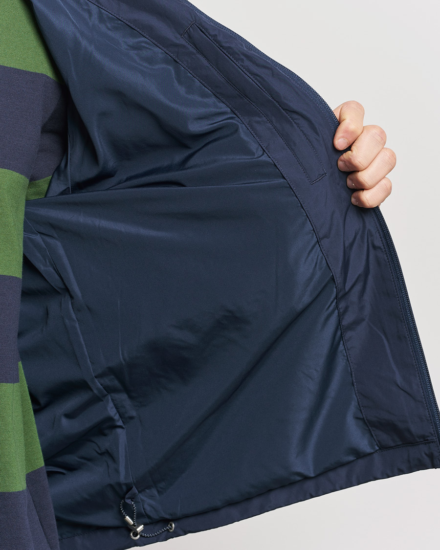Men | Coats & Jackets | GANT | Light Nylon Windcheater Evening Blue
