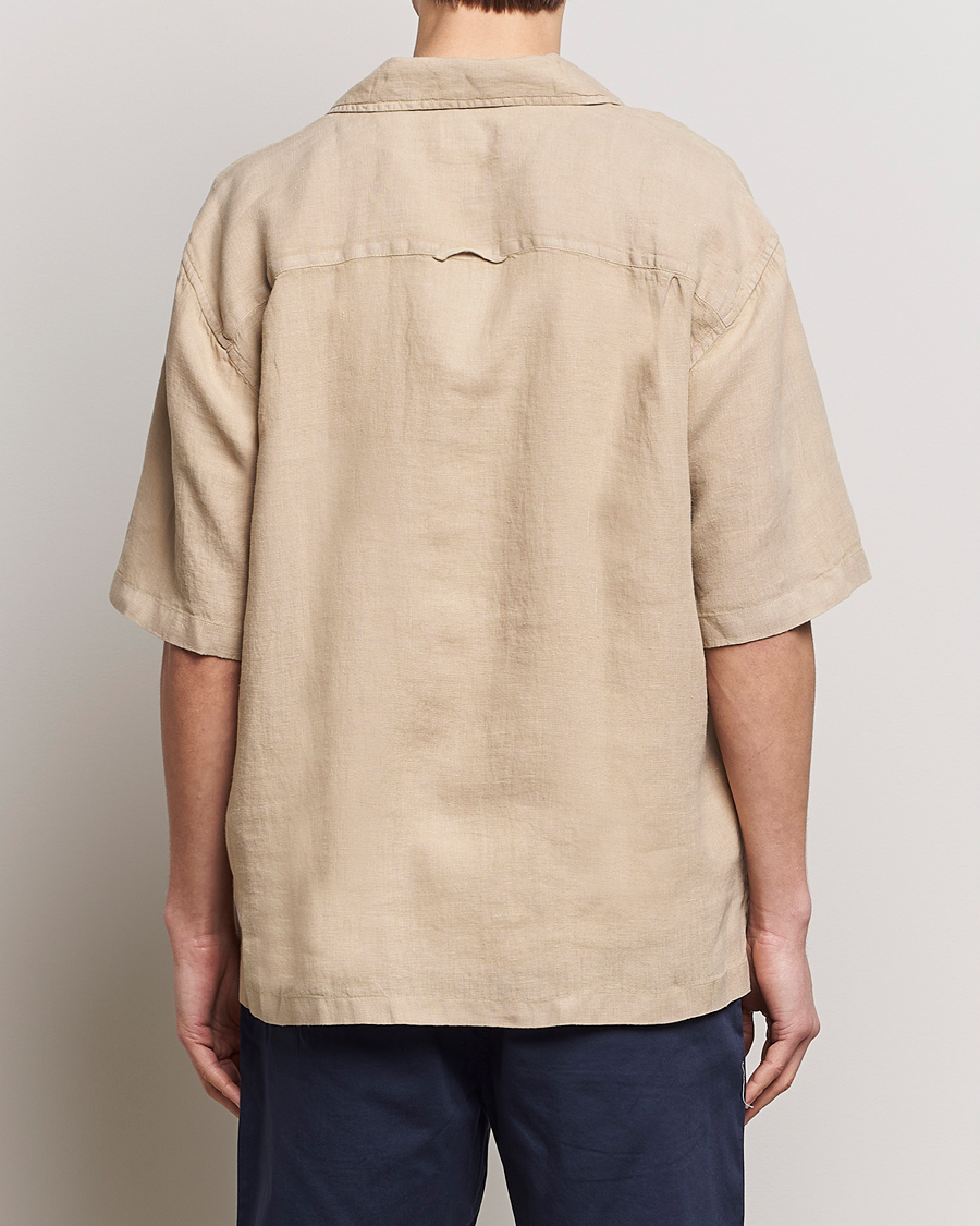 Men | Shirts | GANT | Relaxed Fit Linen Resort Short Sleeve Shirt Concrete Beige