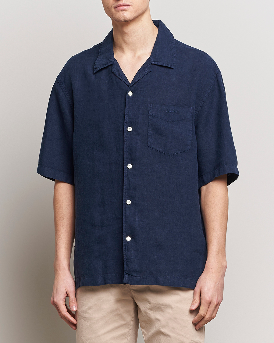 Men | Shirts | GANT | Relaxed Fit Linen Resort Short Sleeve Shirt Marine
