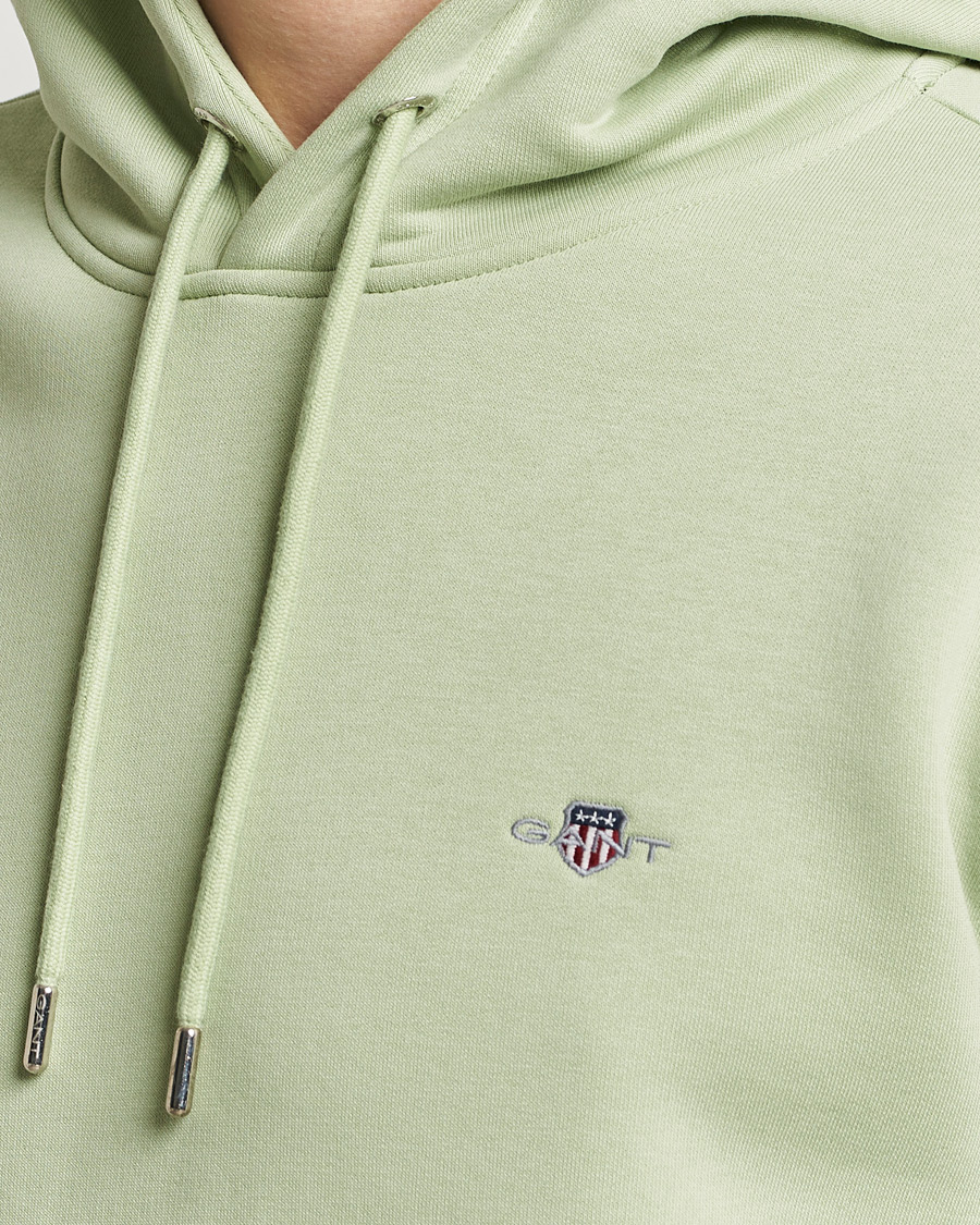 Men | Sweaters & Knitwear | GANT | Original Shield Logo Hoodie Milky Matcha