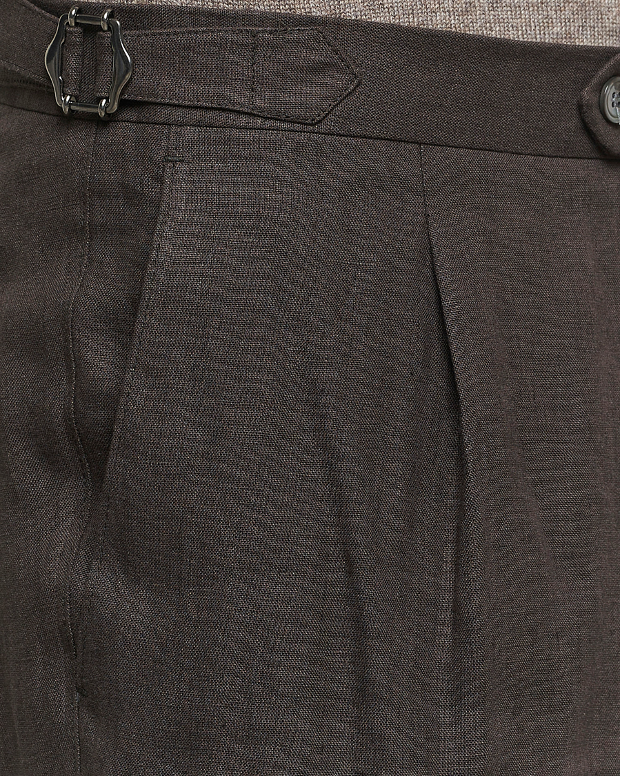 Men | Trousers | Oscar Jacobson | Delon Linen Trousers Brown
