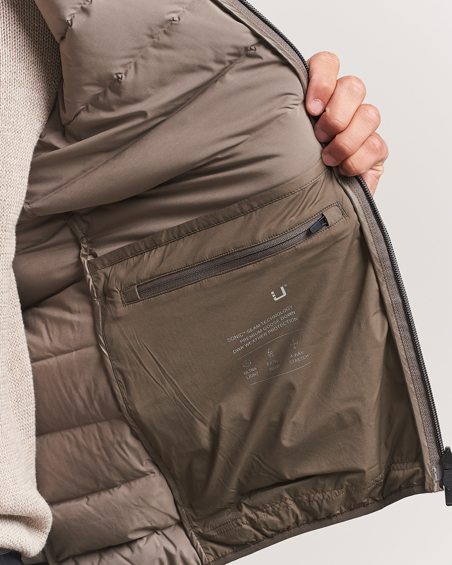 Men | Coats & Jackets | UBR | Sonic Vest Dark Sand