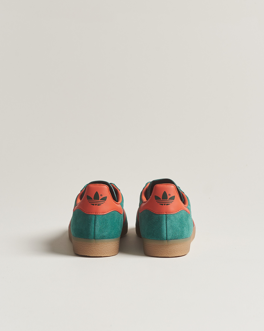 Men | adidas Originals Gazelle Sneaker Green/Red | adidas Originals | Gazelle Sneaker Green/Red