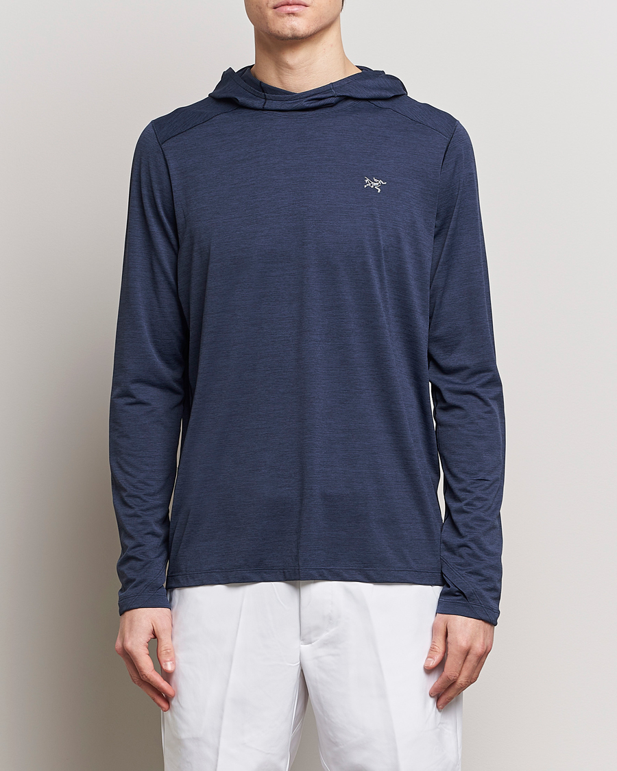 Men | Sweaters & Knitwear | Arc'teryx | Cormac Hoodie Black Sapphire Heather