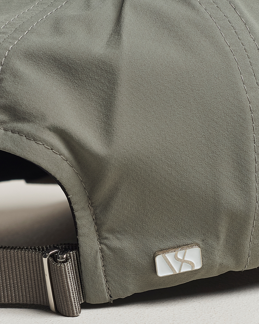 Men | Hats & Caps | Varsity Headwear | Active Tech Cap Grey