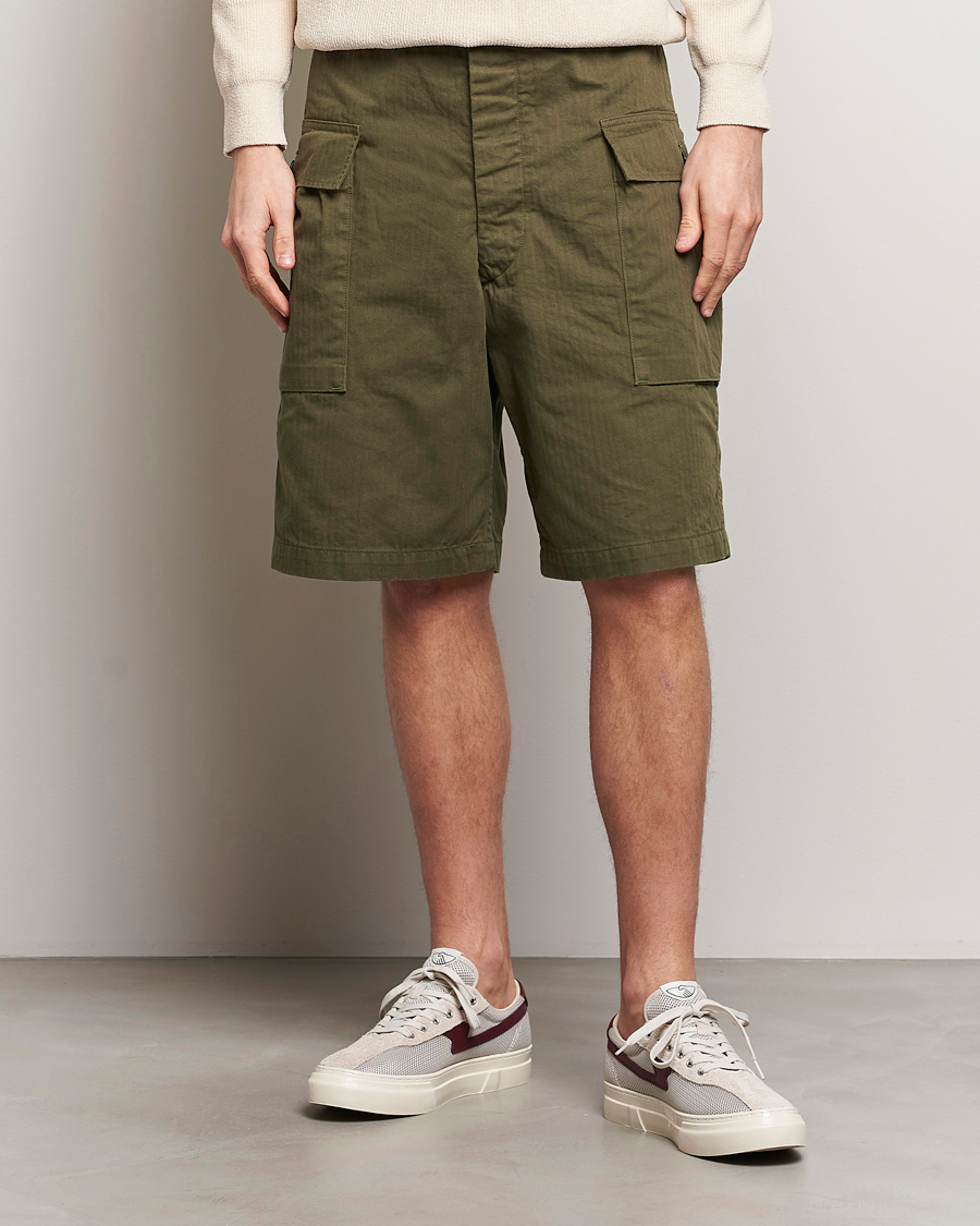 Men | Shorts | orSlow | Herringbone Cotton Cargo Short Army Green