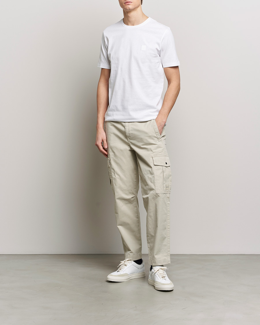 Men | T-Shirts | BOSS ORANGE | Tales Logo Crew Neck T-Shirt White