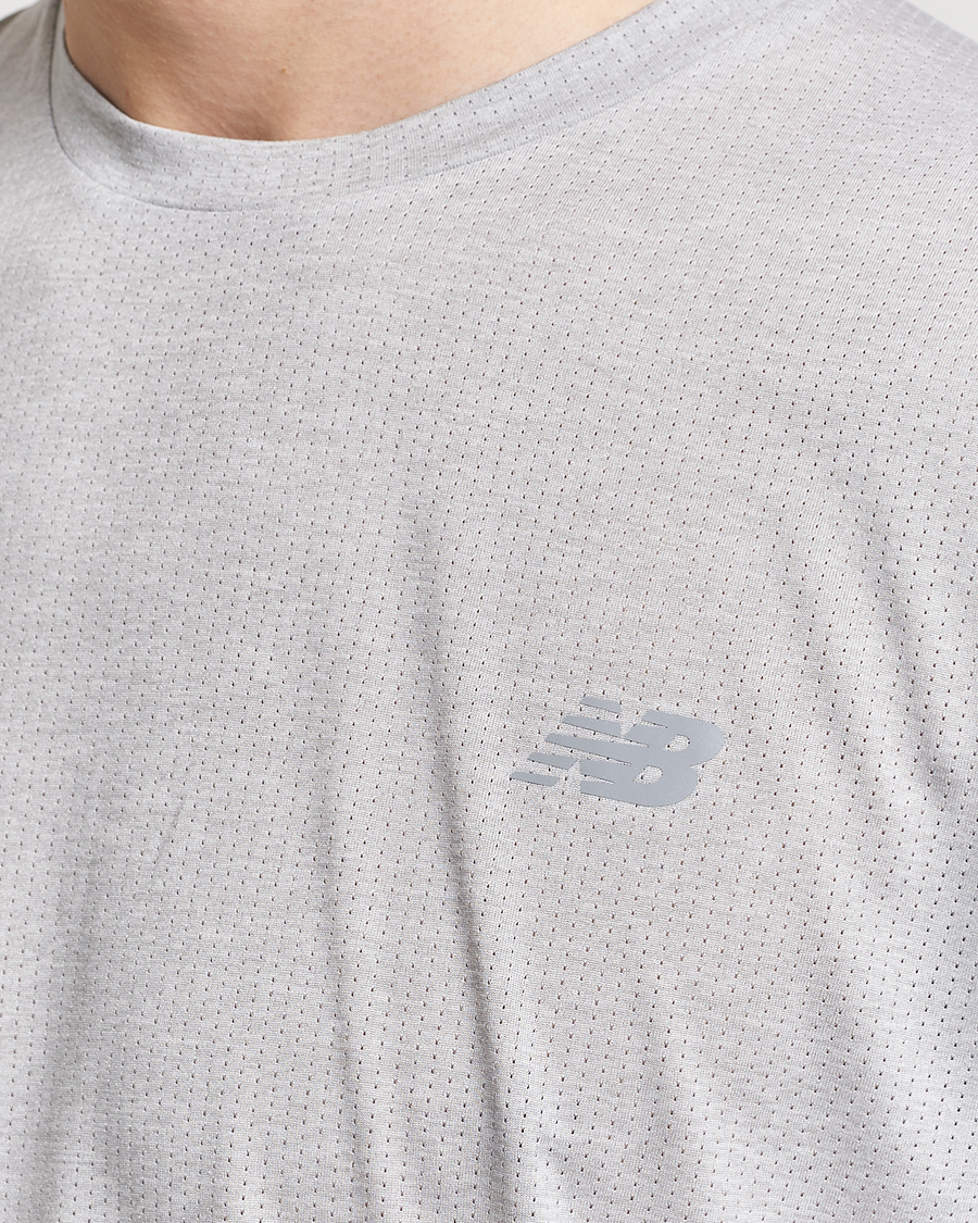 Men | T-Shirts | New Balance Running | Athletics Run T-Shirt Athletic Grey