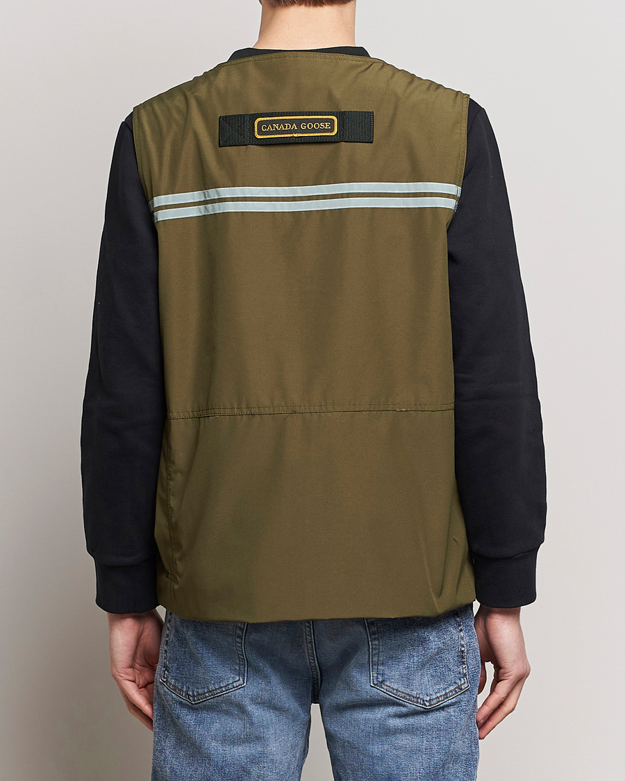 Men | Coats & Jackets | Canada Goose | Canmore Vest Military Green