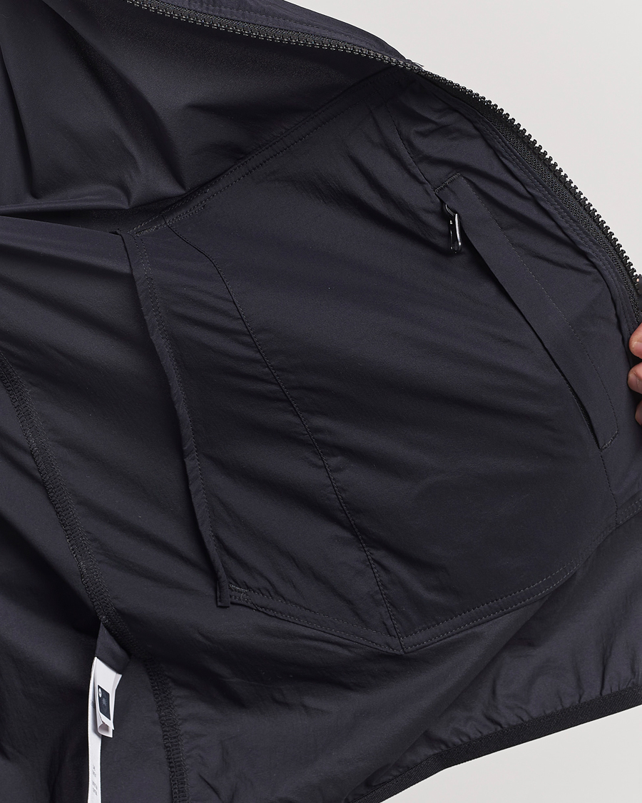 Men | Coats & Jackets | Canada Goose | Killarney Wind Jacket Black
