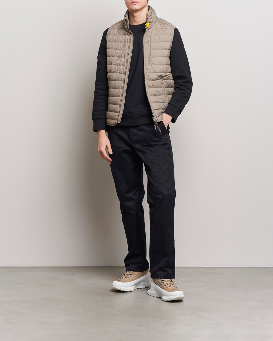 Men | Coats & Jackets | Parajumpers | Perfect Super Lightweight Vest Atmosphere