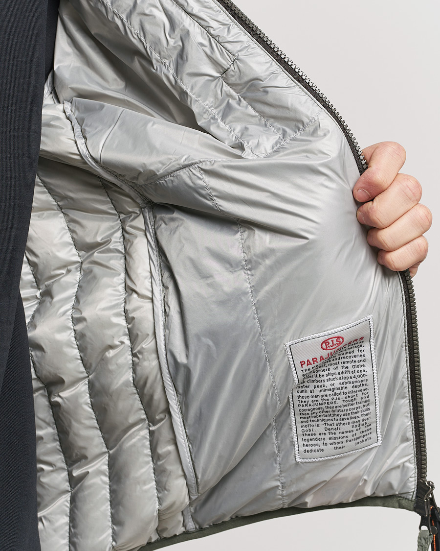 Men | Coats & Jackets | Parajumpers | Ugo Super Lightweight Jacket Thyme Green