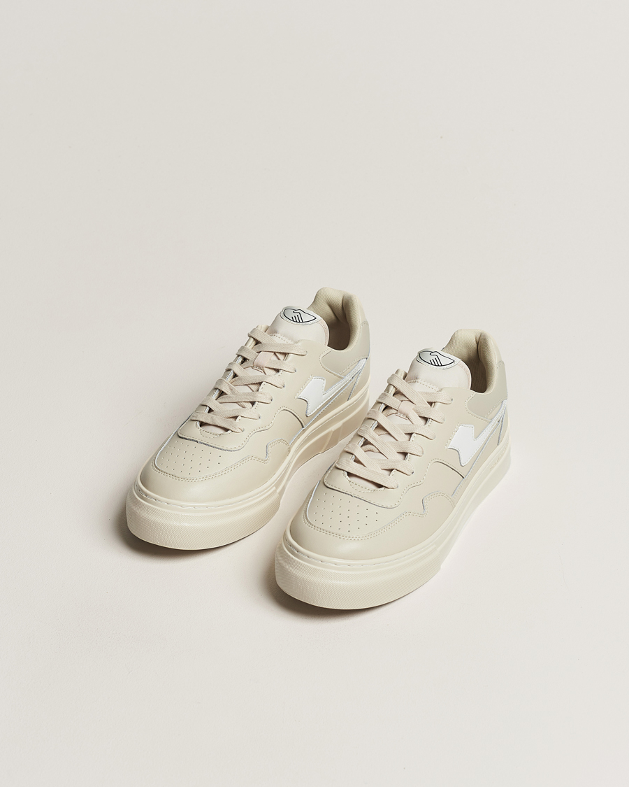 Men | Stepney Workers Club Pearl S-Strike Leather Sneaker Ecru/White | Stepney Workers Club | Pearl S-Strike Leather Sneaker Ecru/White