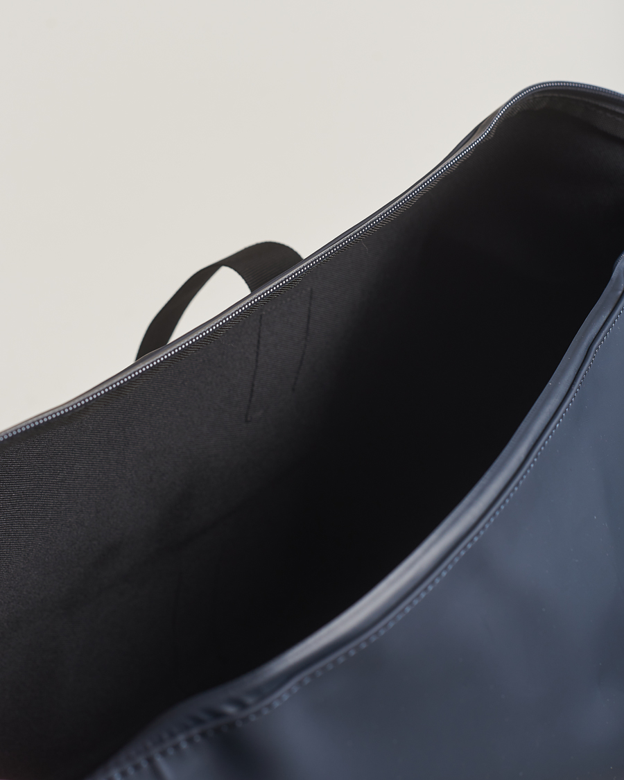 Men | Bags | RAINS | Hilo Weekendbag Navy
