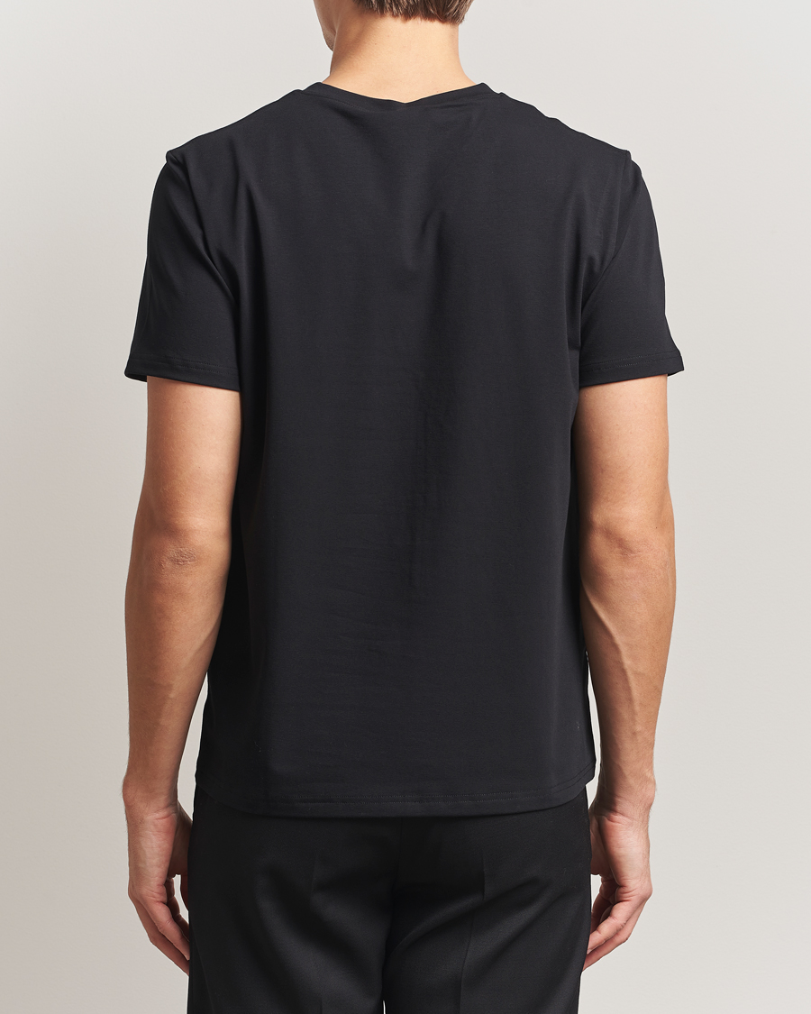 Men | T-Shirts | Filippa K | Organic Cotton V-Neck T-Shirt Black