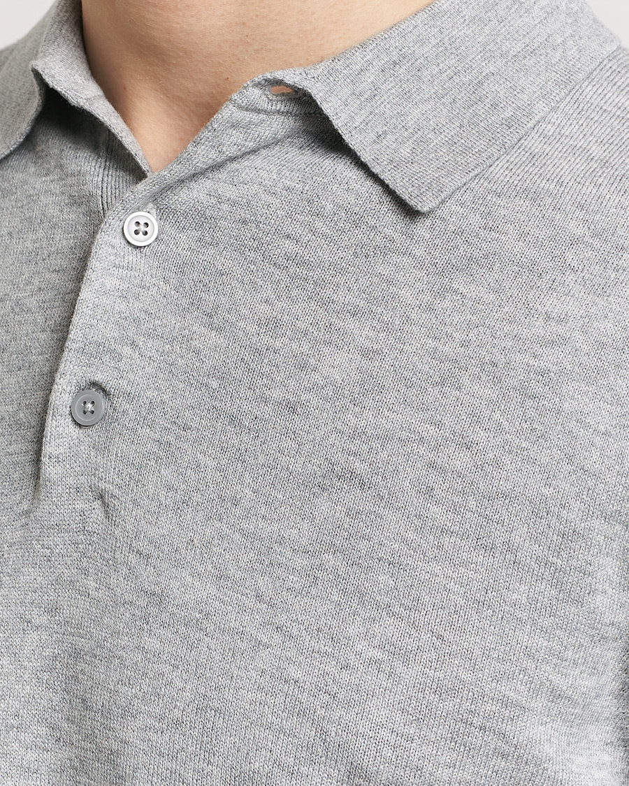 Men | Sweaters & Knitwear | Filippa K | Knitted Polo Shirt Light Grey Melange