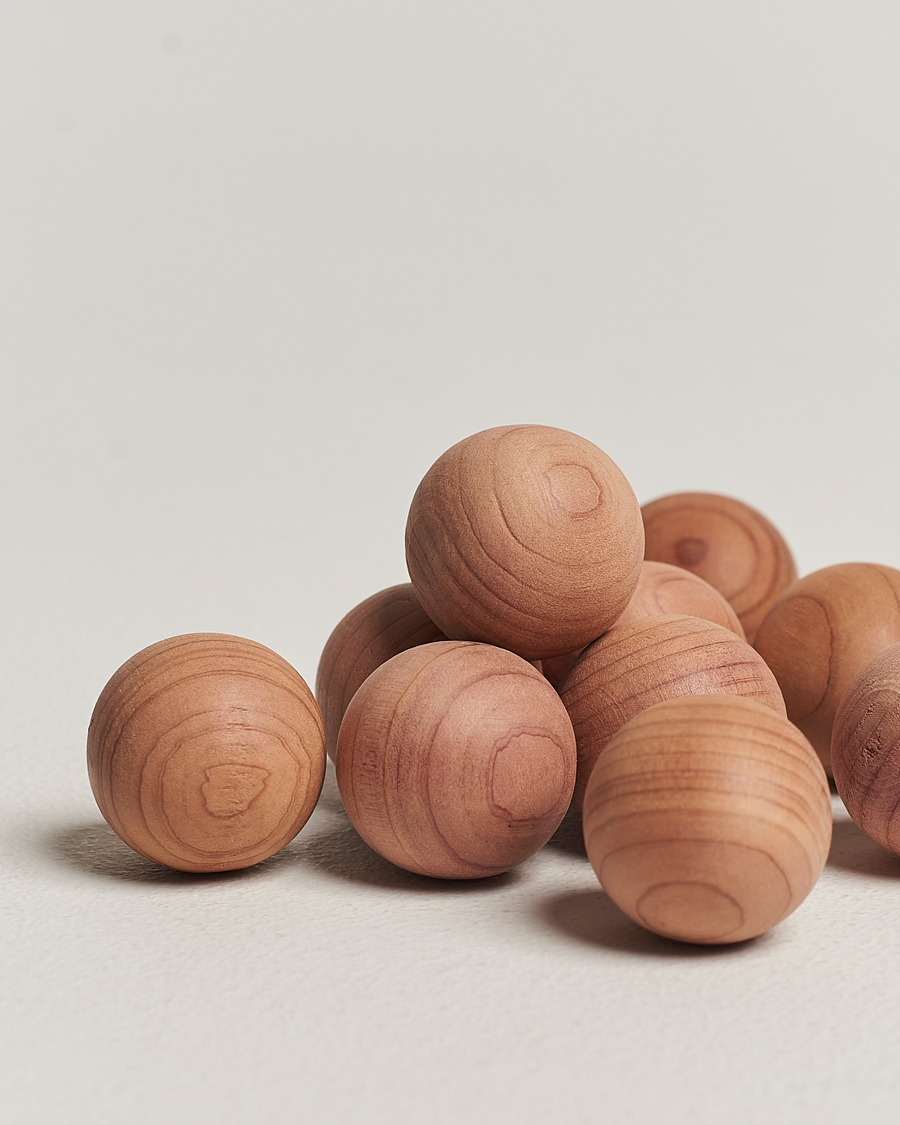 Men | Garment Care | Care with Carl | 10-Pack Cedar Wood Balls