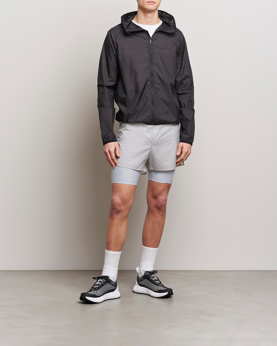 Men | Coats & Jackets | District Vision | Ultralight Packable DWR Wind Jacket Black