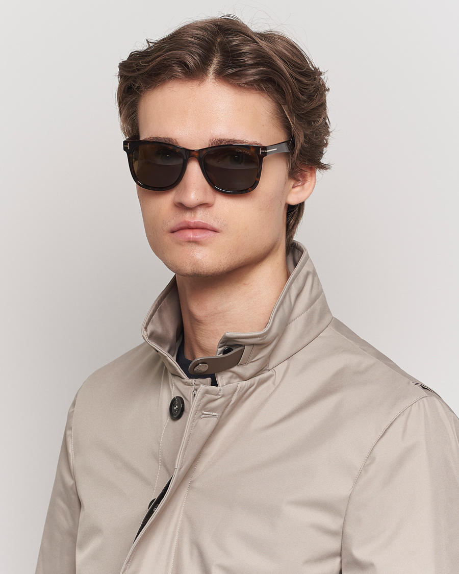 Men | Sunglasses | Tom Ford | Kevyn FT1099 Sunglasses Dark Havana/Roviex