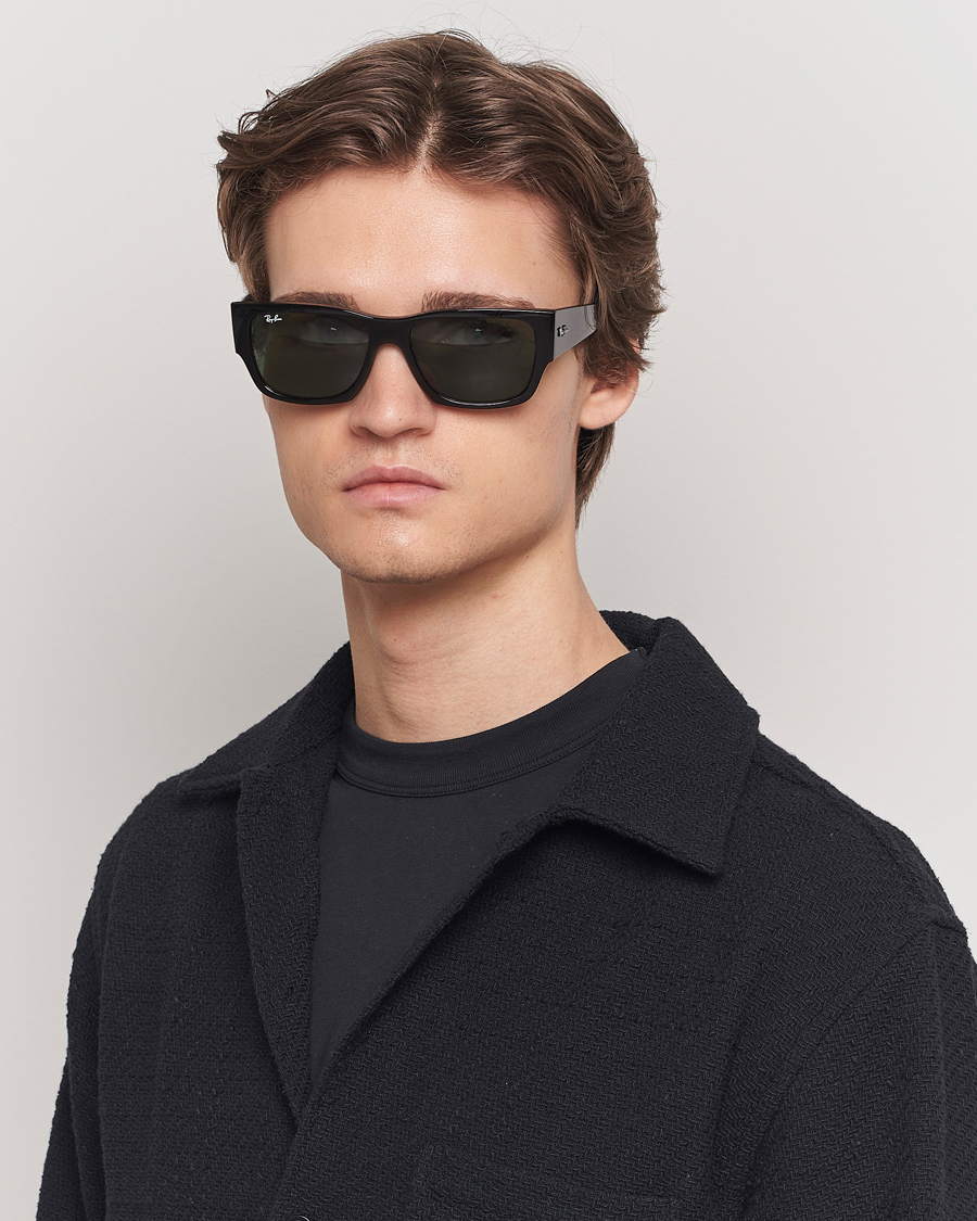 Men | Sunglasses | Ray-Ban | Carlos Sunglasses Black/Crystal Green