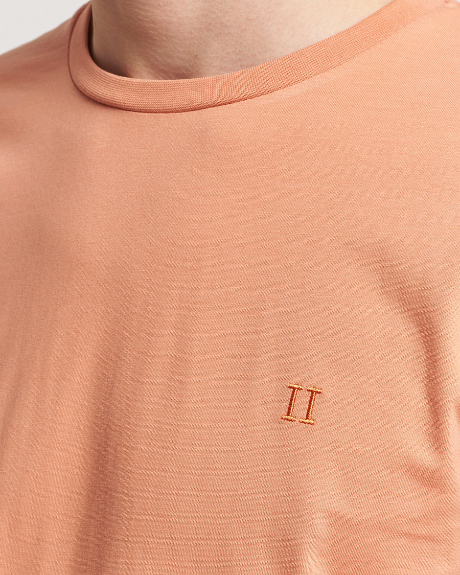 Men | T-Shirts | LES DEUX | Nørregaard Cotton T-Shirt Baked Papaya Orange