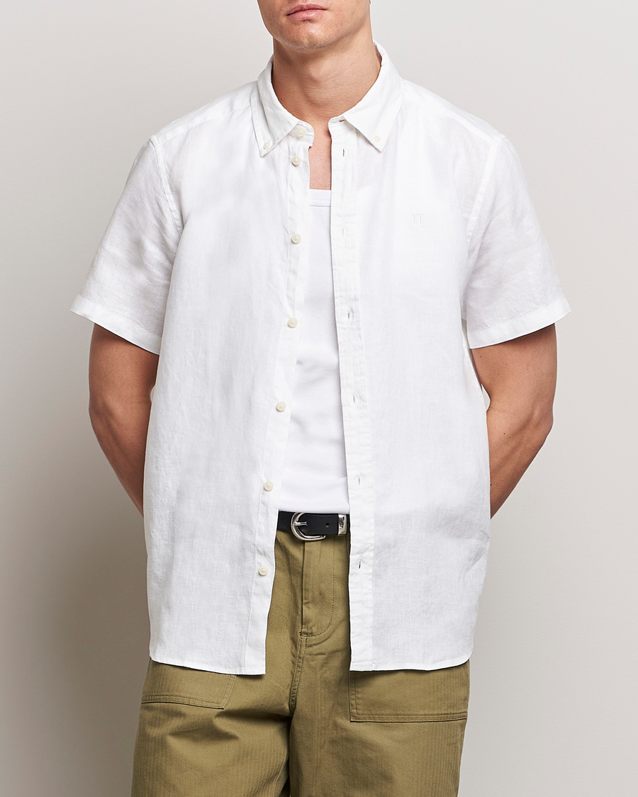 Men | Shirts | LES DEUX | Kris Short Sleeve Linen Shirt White