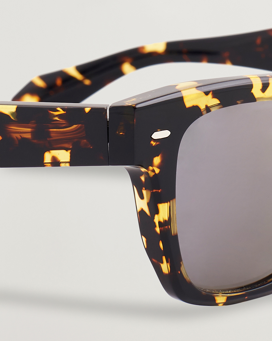 Men | Sunglasses | Oliver Peoples | No.4 Sunglasses Tokyo Tortoise