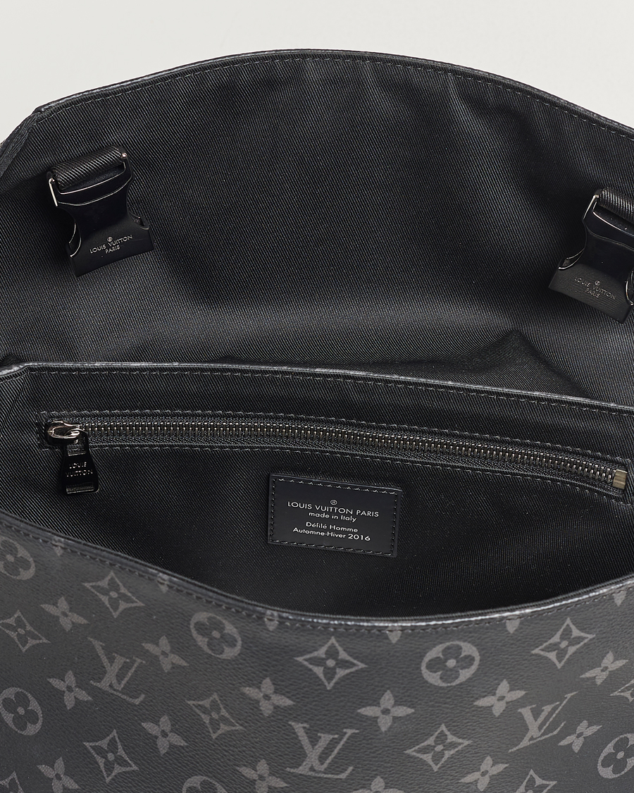 Men | Pre-Owned & Vintage Bags | Louis Vuitton Pre-Owned | Messenger Voyager PM Bag Monogram Eclipse