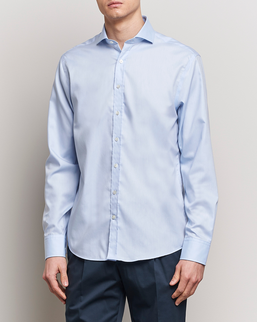 Men | Shirts | Oscar Jacobson | Reg Fit Cut Away Non Iron Twill Light Blue