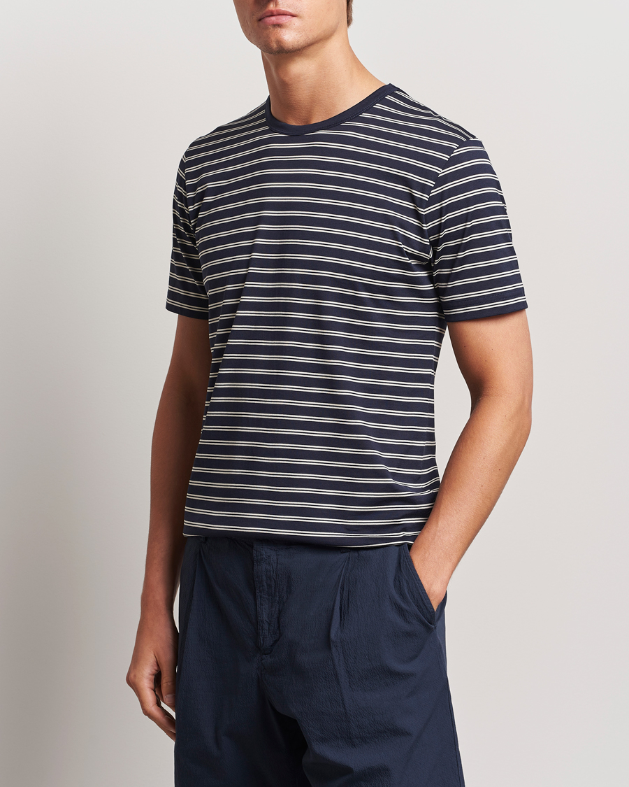 Men | T-Shirts | Sunspel | Striped Crew Neck Cotton Tee Navy/Ecru
