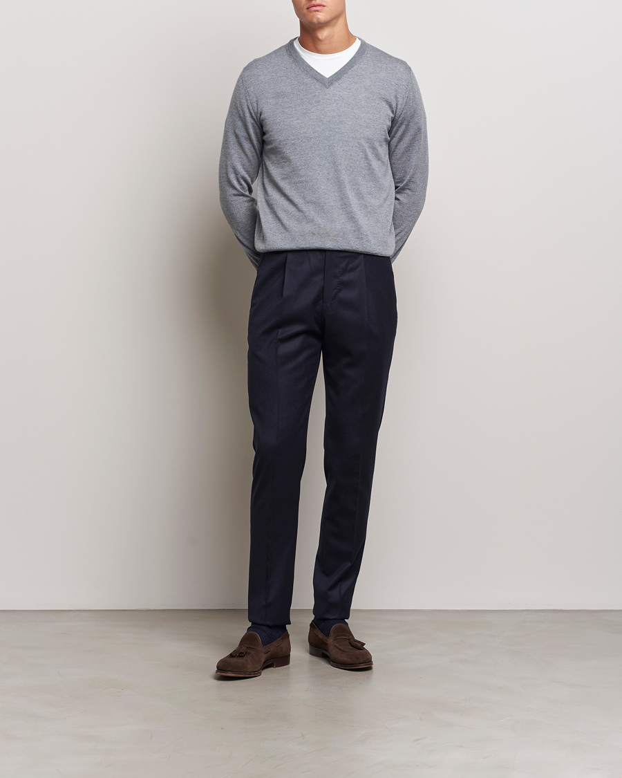 Men | Sweaters & Knitwear | Canali | Merino Wool V-Neck Light Grey