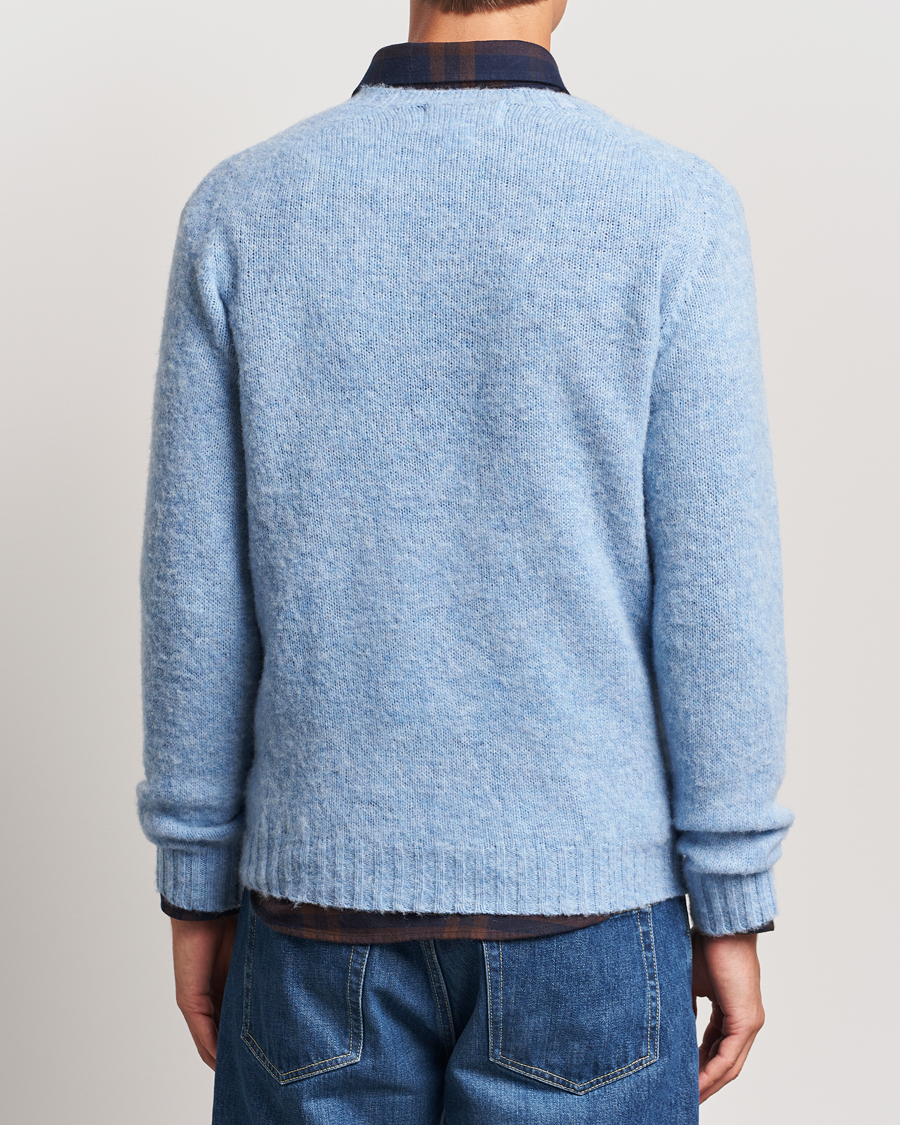 Men | Sweaters & Knitwear | Harley Of Scotland | Brushed Supersoft Lambswool Crewneck Ice Sea