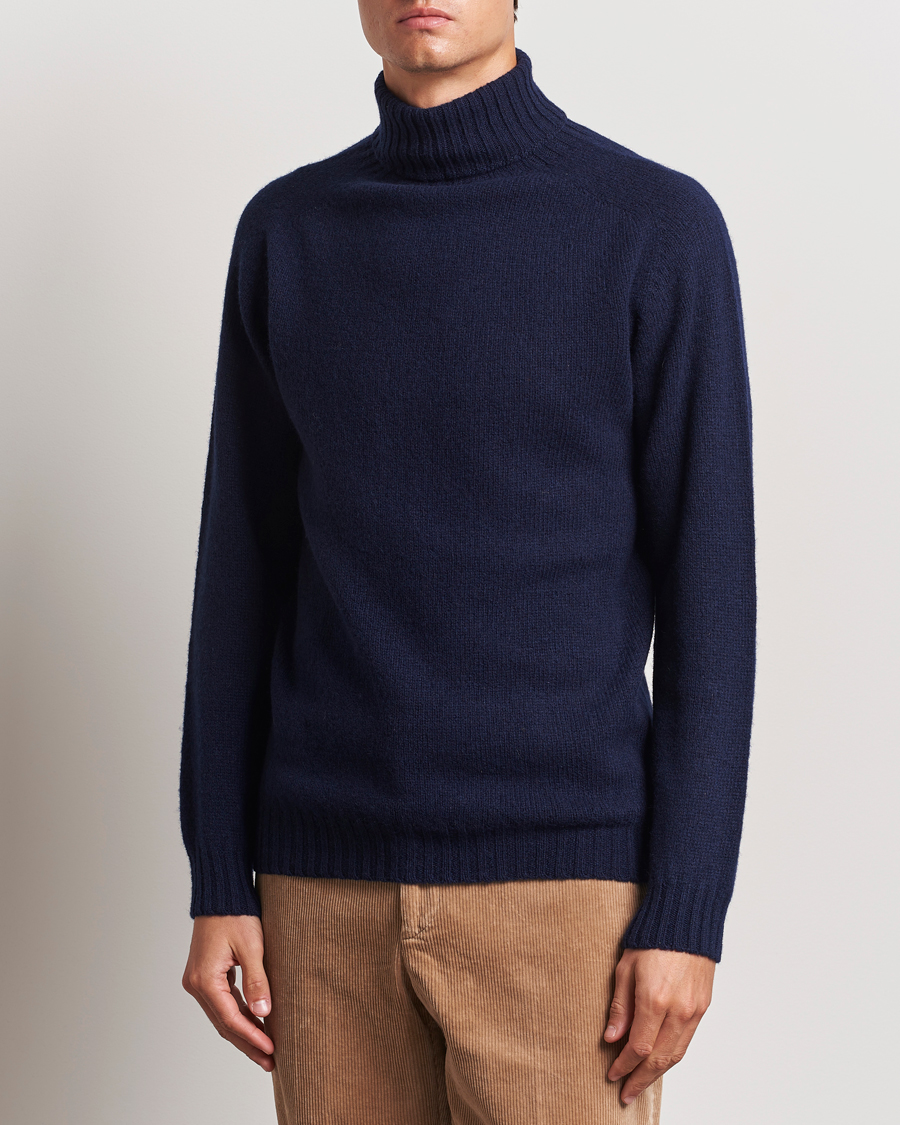 Men | Sweaters & Knitwear | Harley Of Scotland | Supersoft Lambswool Rollneck Navy