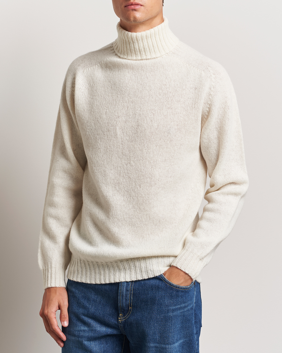 Men | Sweaters & Knitwear | Harley Of Scotland | Supersoft Lambswool Rollneck Winter White