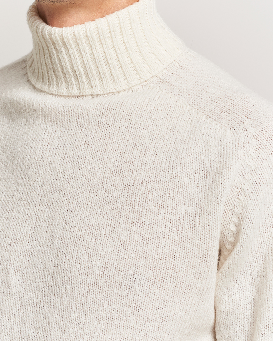Men | Sweaters & Knitwear | Harley Of Scotland | Supersoft Lambswool Rollneck Winter White