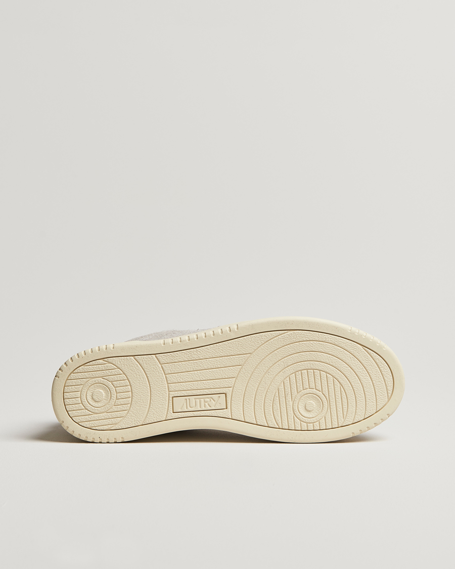 Men | Autry Medalist Low Suede Sneaker White | Autry | Medalist Low Suede Sneaker White