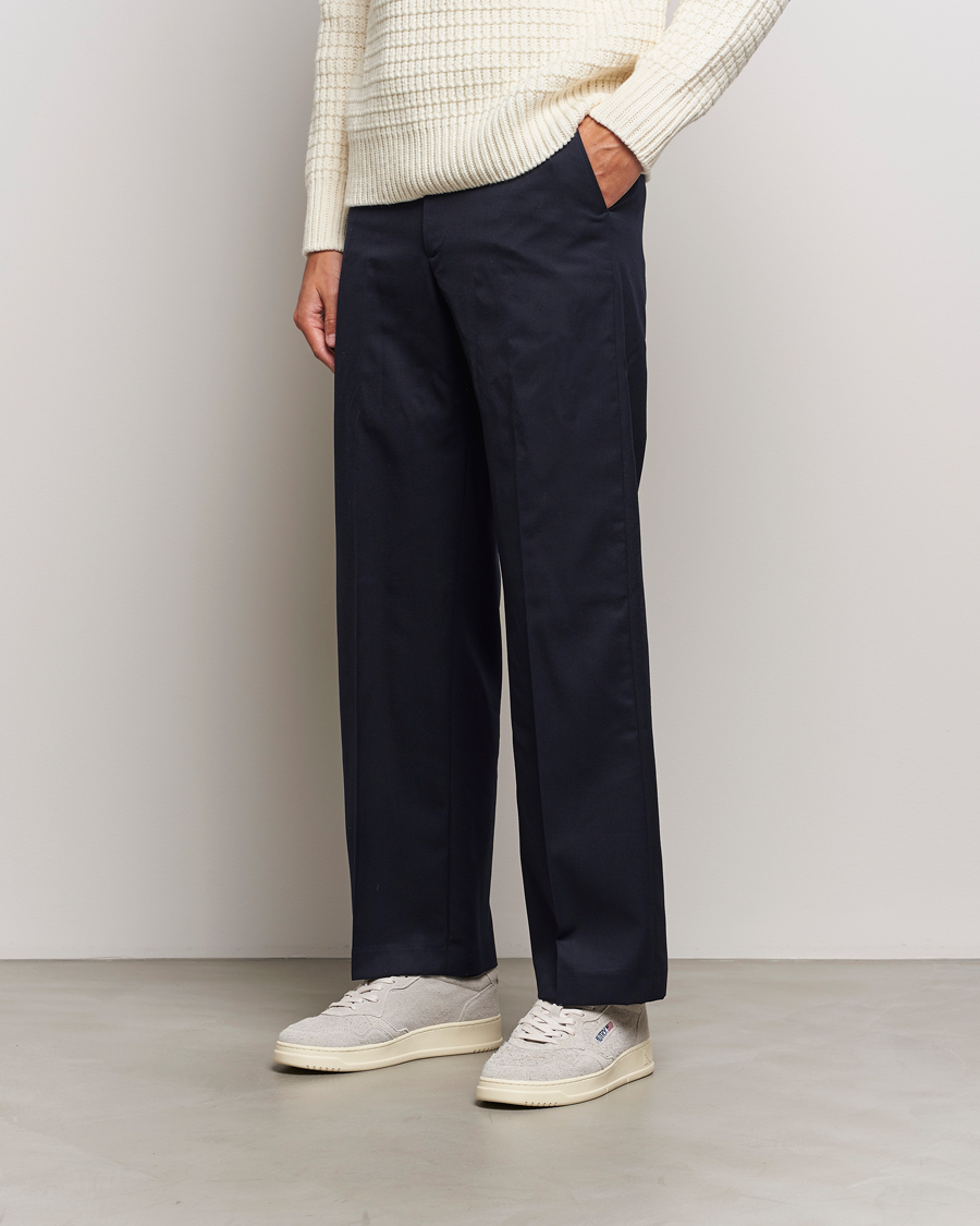 Men | Autry Medalist Low Suede Sneaker White | Autry | Medalist Low Suede Sneaker White
