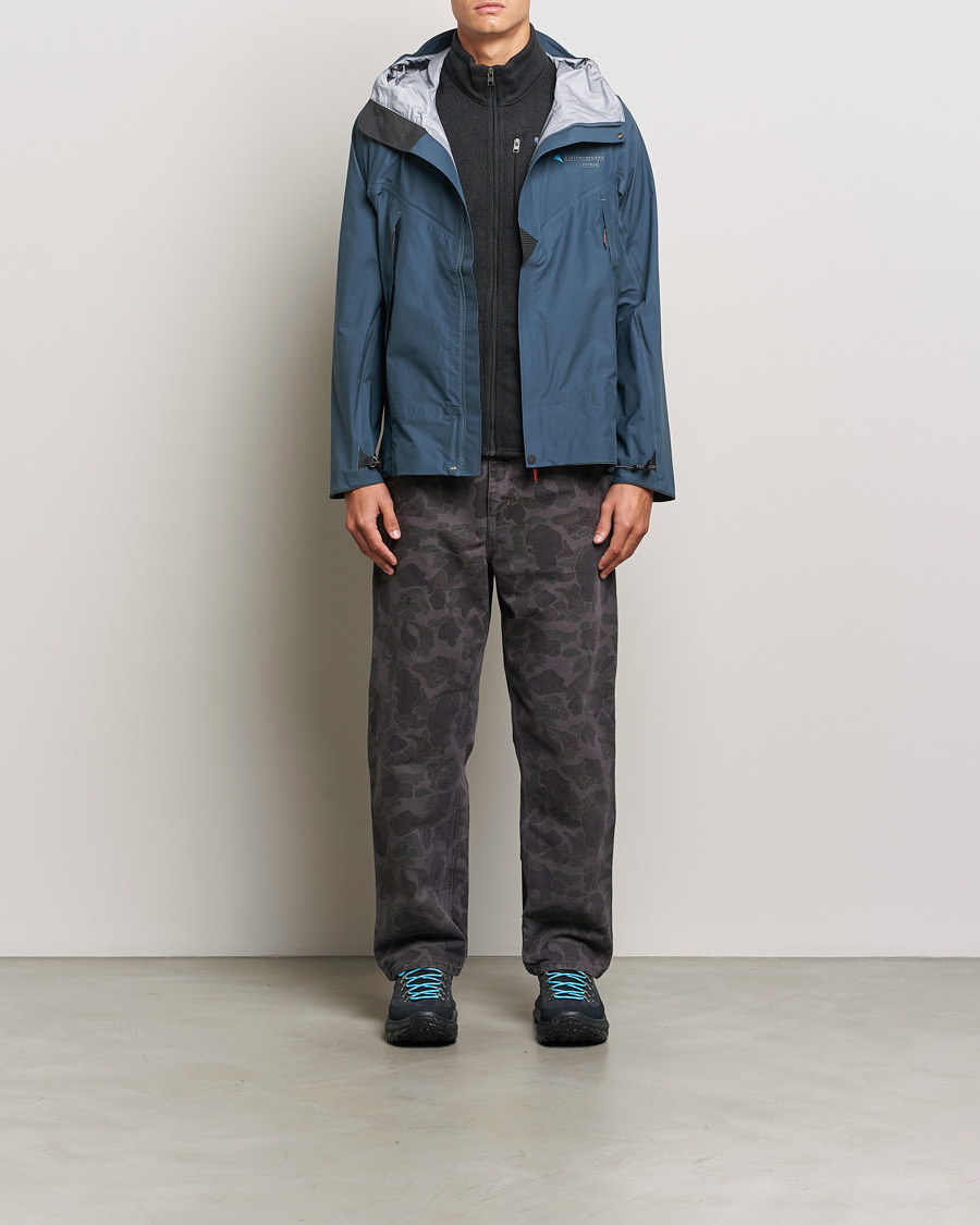 Men | Coats & Jackets | Klättermusen | Asynja Lightweight Waterproof Jacket Midnight Blue