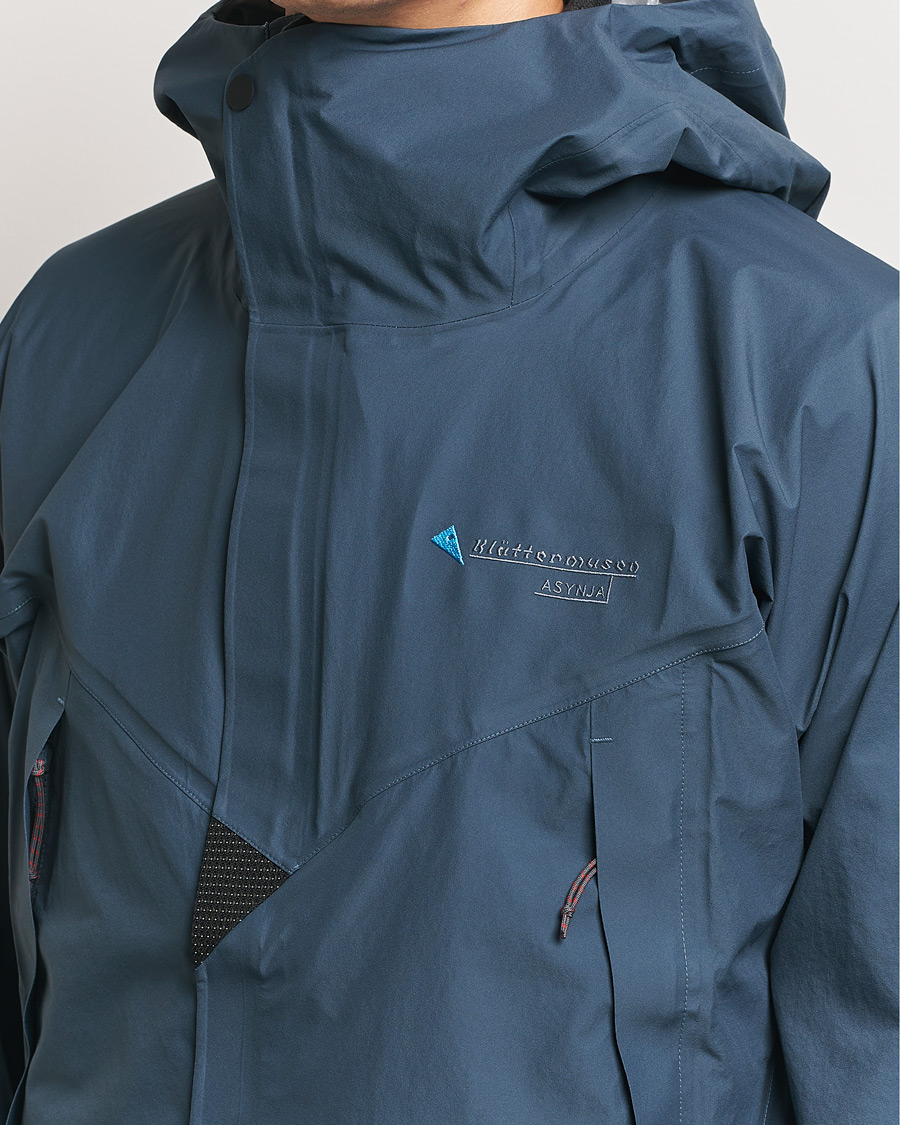 Men | Coats & Jackets | Klättermusen | Asynja Lightweight Waterproof Jacket Midnight Blue