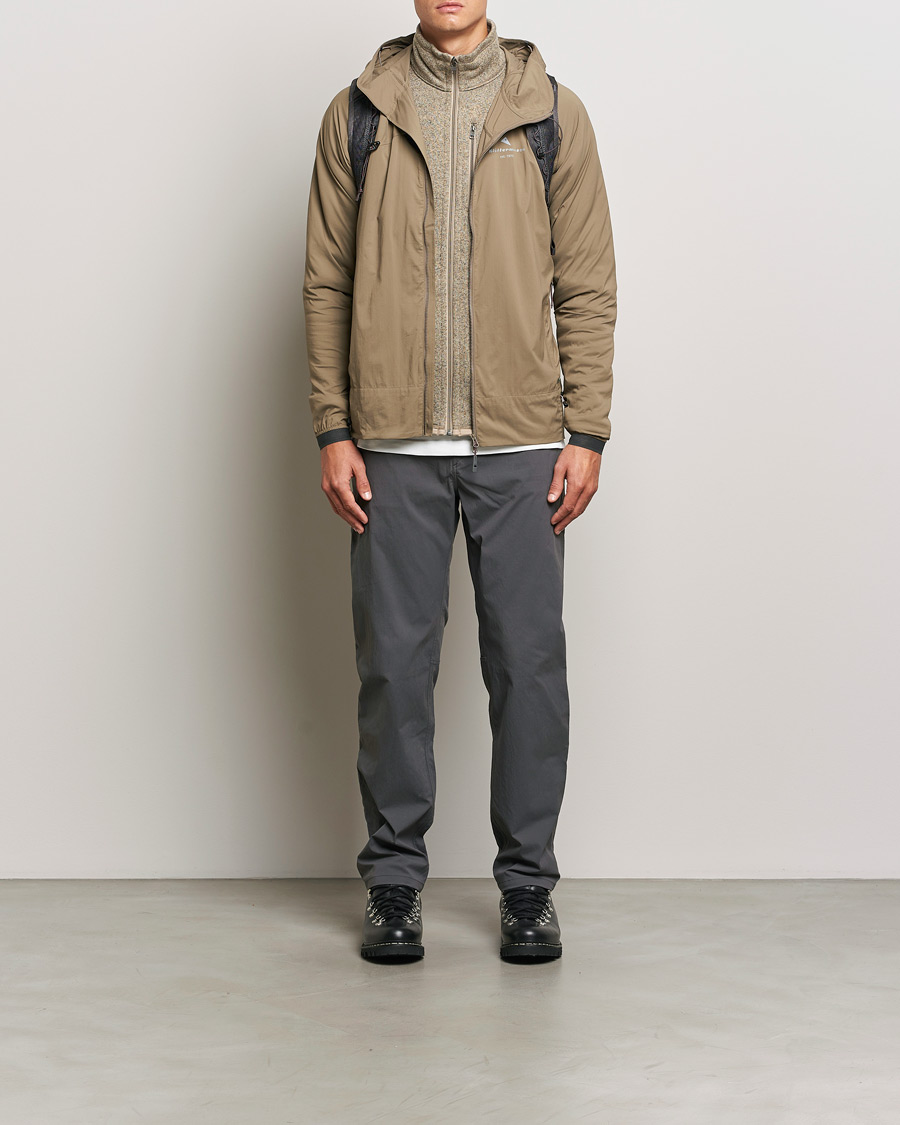 Men | Coats & Jackets | Klättermusen | 74 Levitend Active Hooded Jacket Dark Khaki