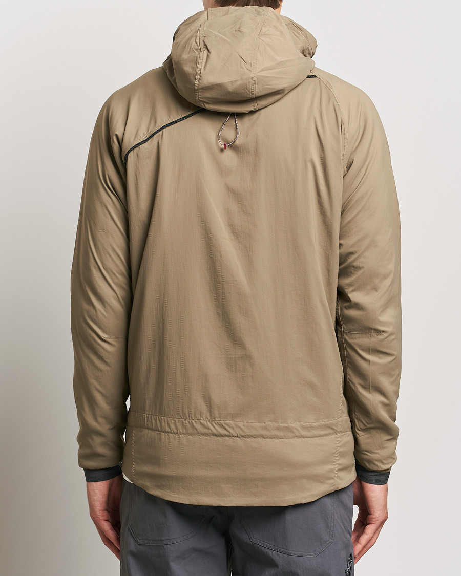 Men | Coats & Jackets | Klättermusen | 74 Levitend Active Hooded Jacket Dark Khaki