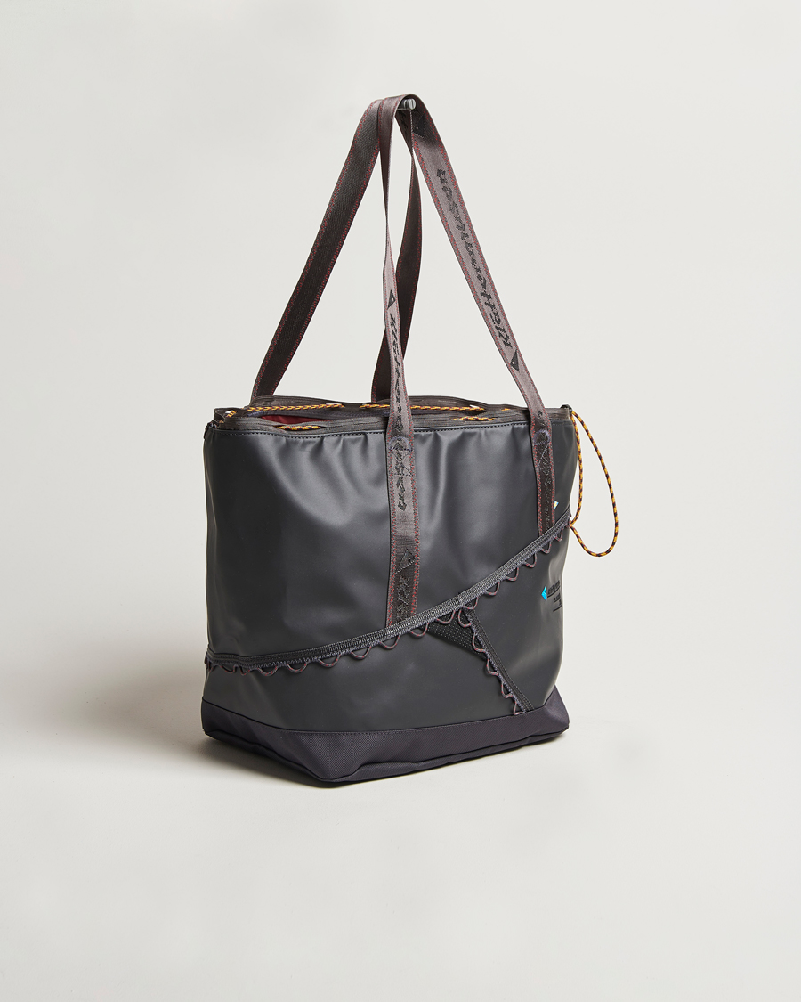 Men | Bags | Klättermusen | Eljudner 25L Tote Bag Raven