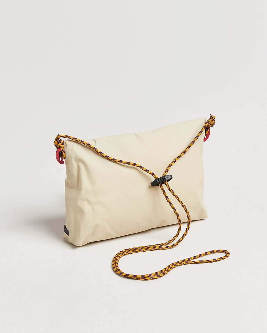 Men | Bags | Klättermusen | Hrid 3L Accessory Bag Clay
