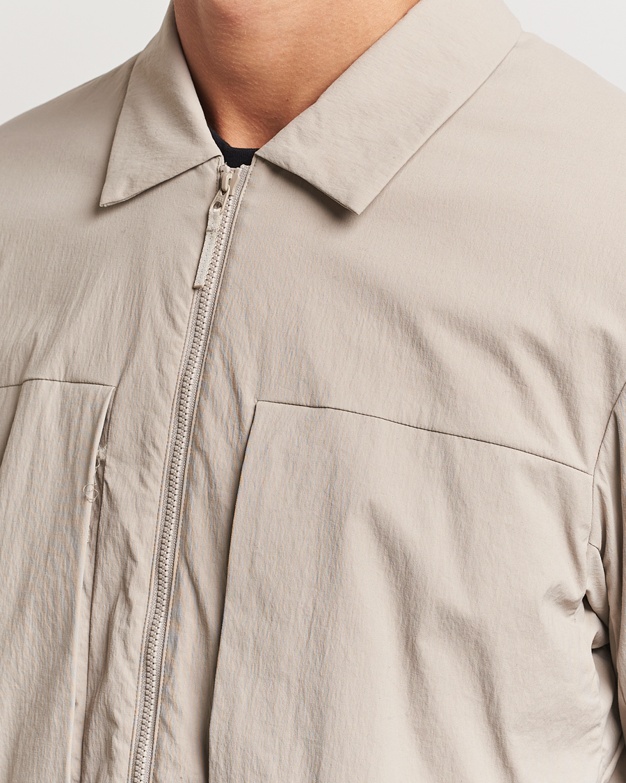 Men | Coats & Jackets | Arc'teryx Veilance | Mionn Insulated Shirt Jacket Rune