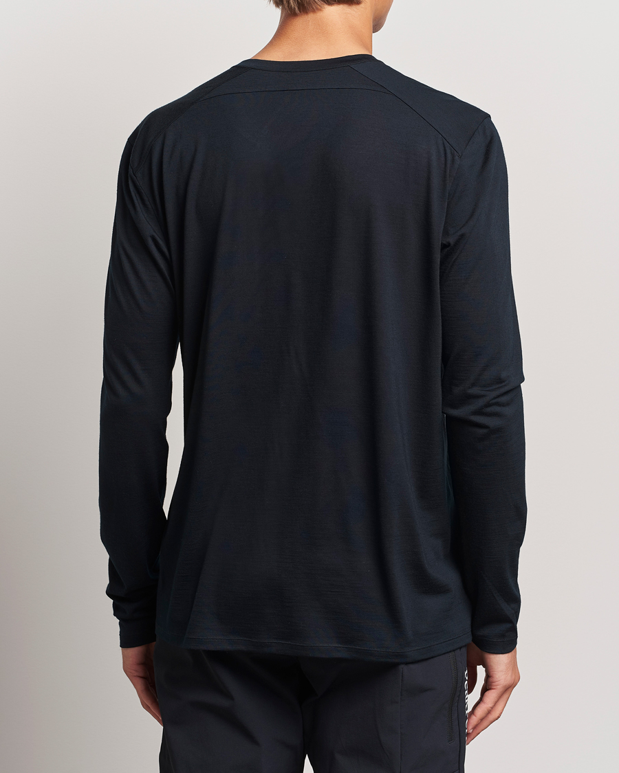 Men | T-Shirts | Arc'teryx Veilance | Frame Long Sleeve T-shirt Black