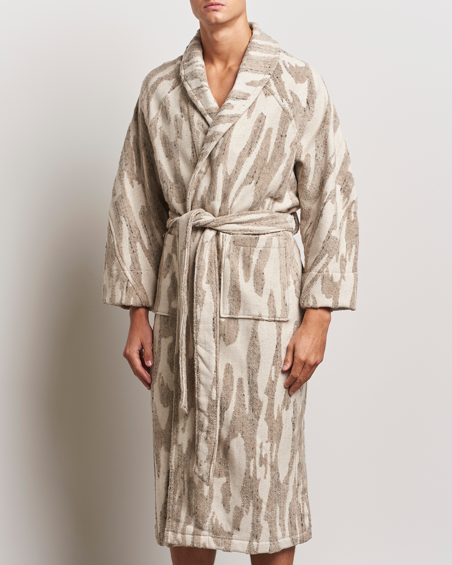 Men | Pyjamas & Robes | OAS | Fern Linen Terry Statement Robe Beige/White