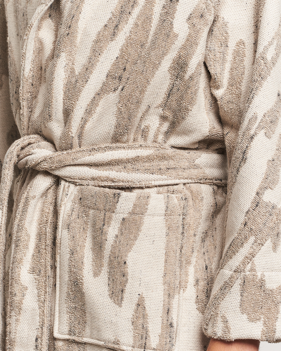 Men | Pyjamas & Robes | OAS | Fern Linen Terry Statement Robe Beige/White