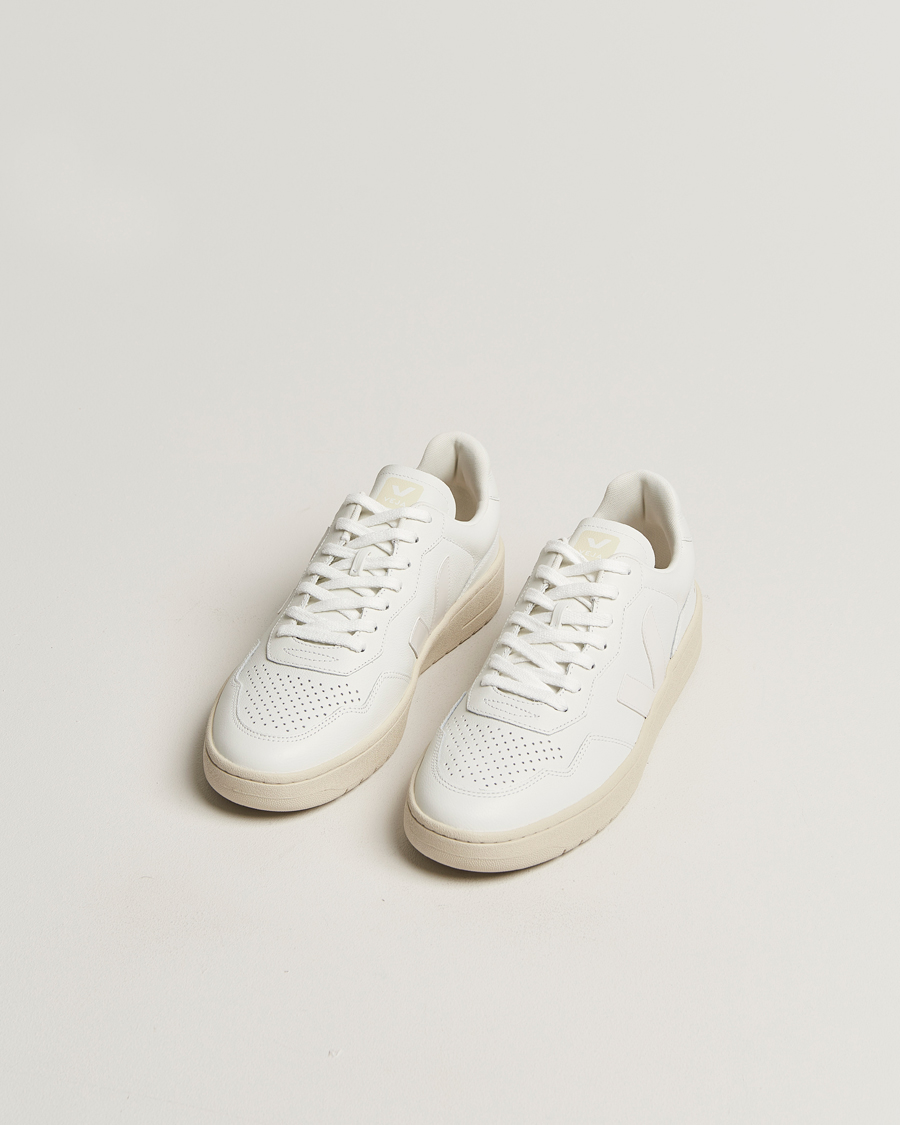 Men | Sneakers | Veja | V-90 Sneaker Extra White
