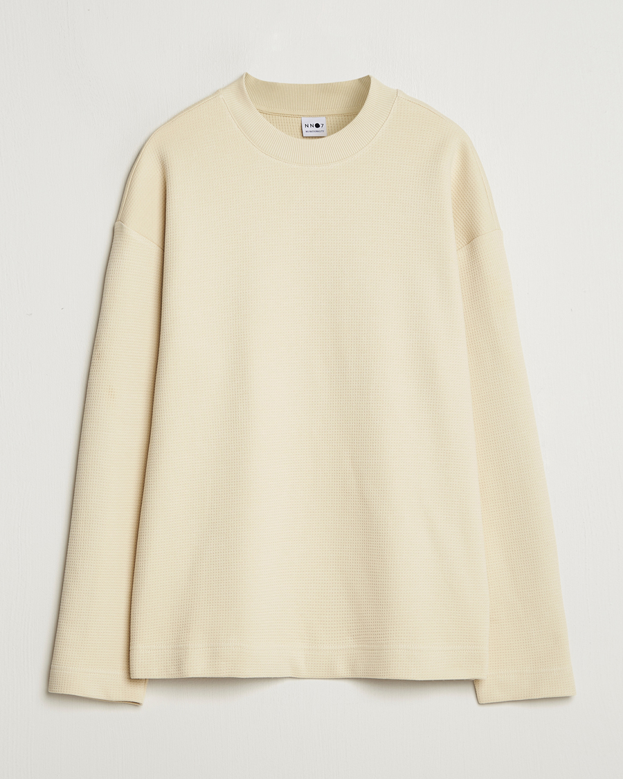 Men | T-Shirts | NN07 | Benja Long Sleeve T-Shirt Ecru